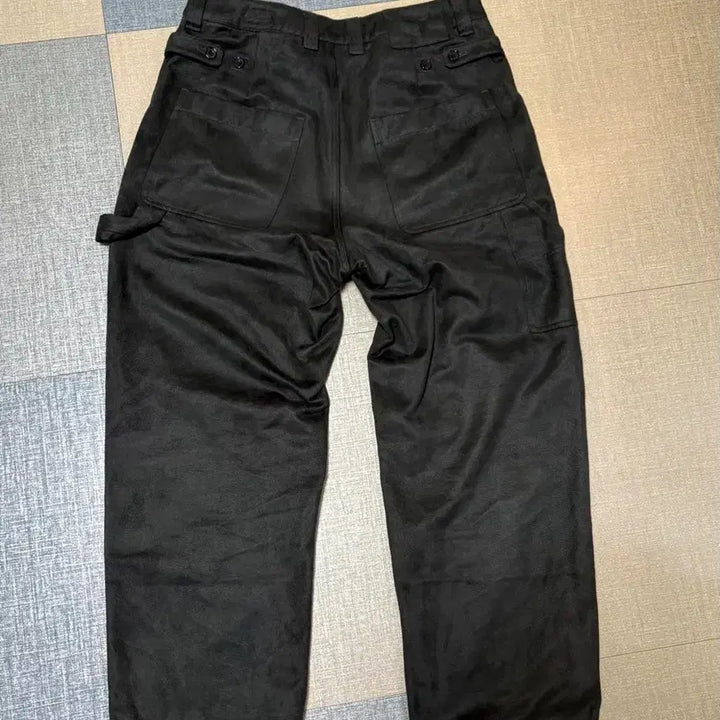 [BUNJANG] Birthday Suit Suede Double Knee Carpenter Charcoal Pants / 벌스데이수트 스웨이드 더블니 카펜터 차콜