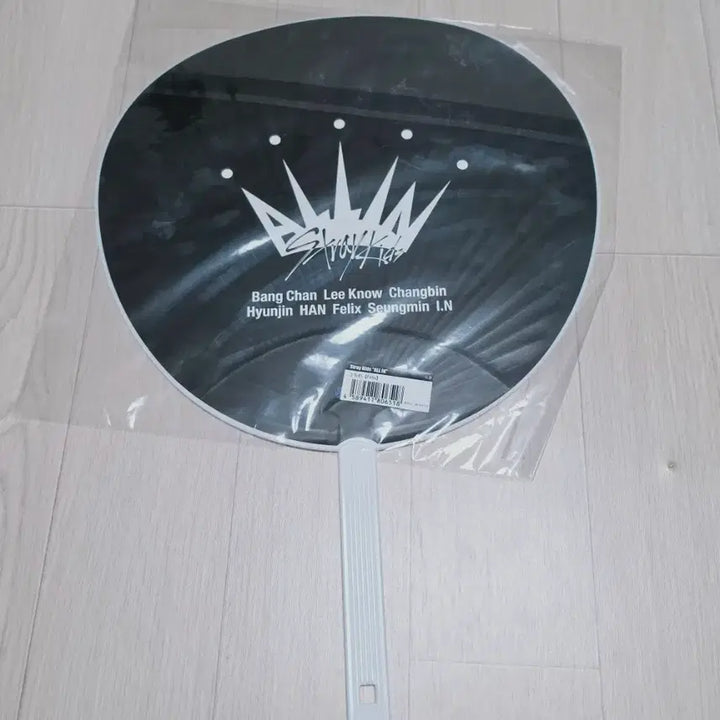 [BUNJANG] Stray Kids Felix Uchiwa Fan / 스트레이키즈 스트레이키즈 필릭스 Felix 올린 부채 우치와