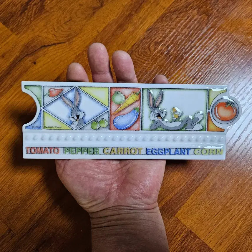[BUNJANG] 1998 Warner Bros. Looney Tunes Border Tile - Made in EU (Spain) - 2 Pcs Set / 1998년 올드 빈티지 워너 브라더스 루니툰즈 유럽(스페인산) 벽타일.