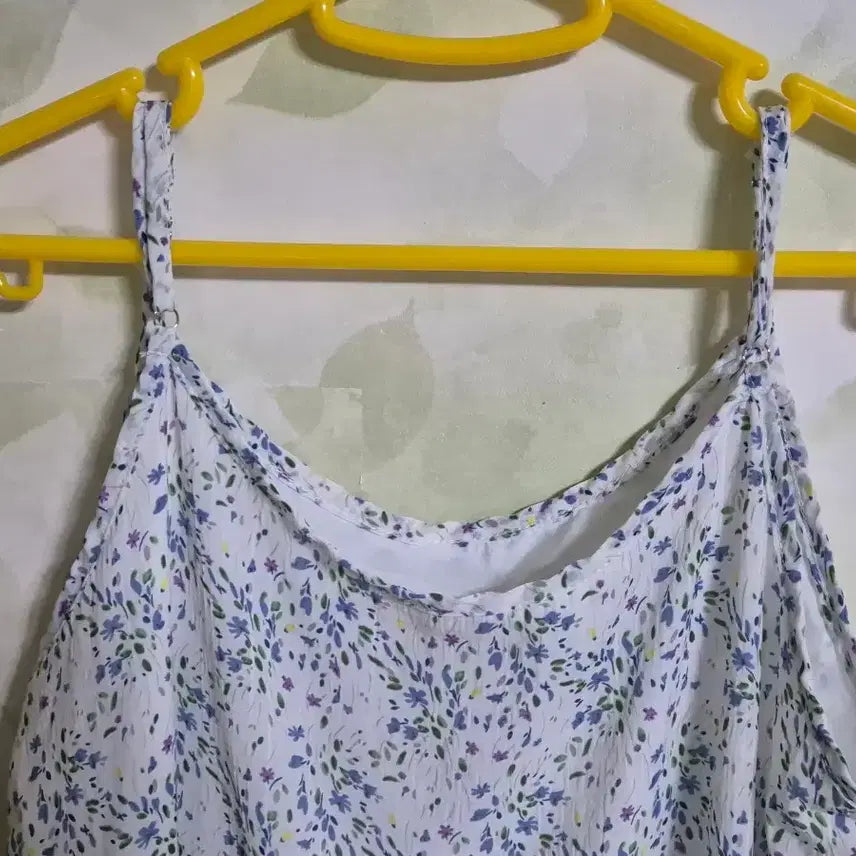 [BUNJANG] Floral Print Spaghetti Strap Maxi Dress / 끈나시 원피스