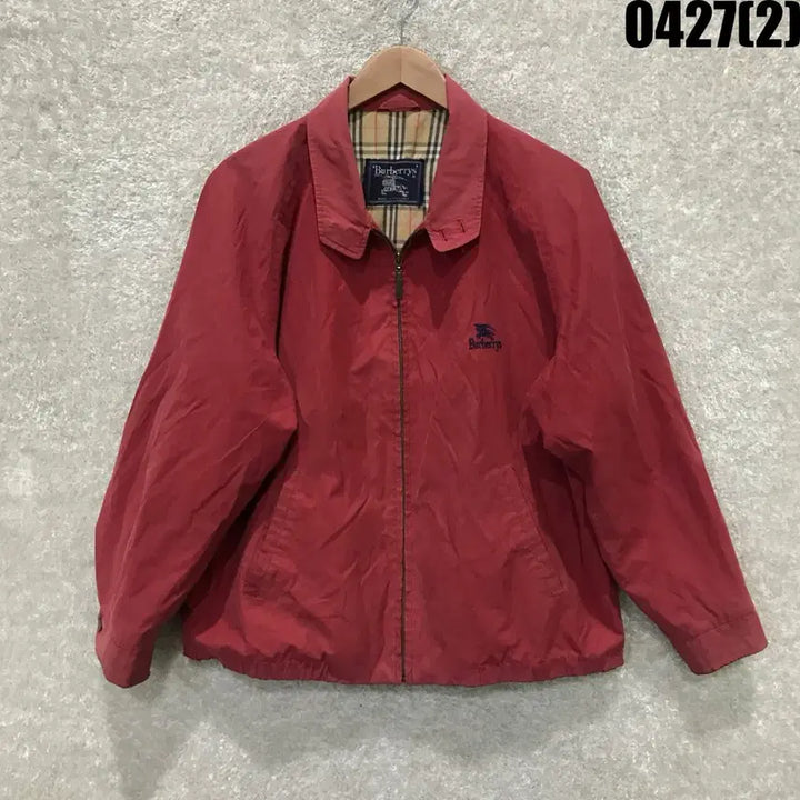 [SOLD OUT] Burberrys 레드 컬러 바람막이 자켓 m