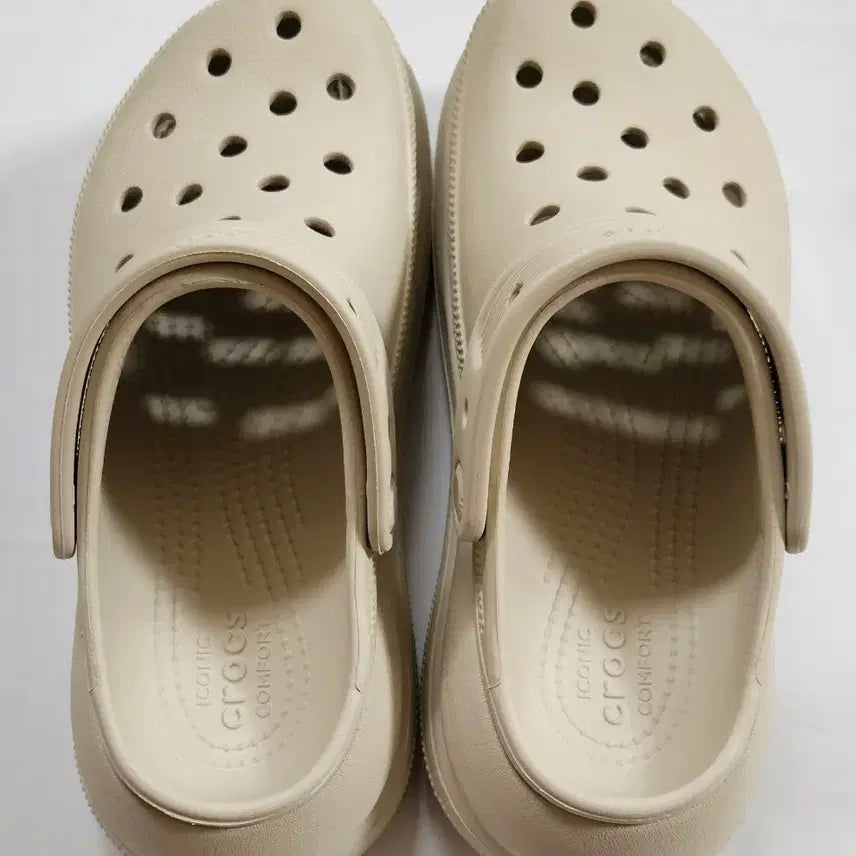 [BUNJANG] Classic Crush Clog Beige M5/W7 / 클래식 크러쉬 클로그 본 베이지