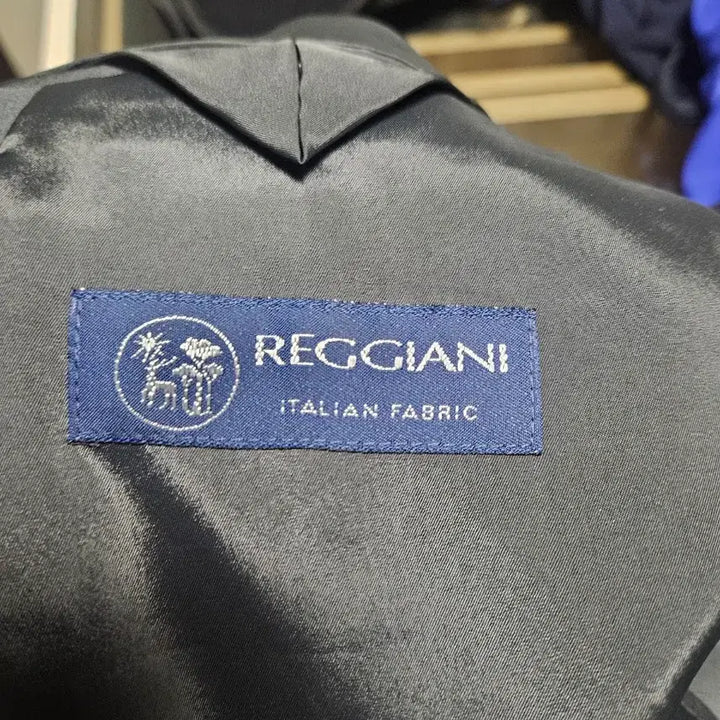 [BUNJANG] Allegri Reggiani Fabric Blazer Dark Grey / 24SS 알레그리 레지아니사 원단 블레이저 다크그레이 50