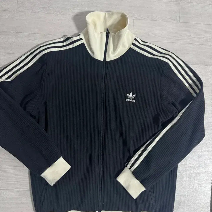 [BUNJANG] Adidas Waffle Beckenbauer Track Top XL / 아디다스 와플 베켄바우어 트랙탑 XL 황금사이즈