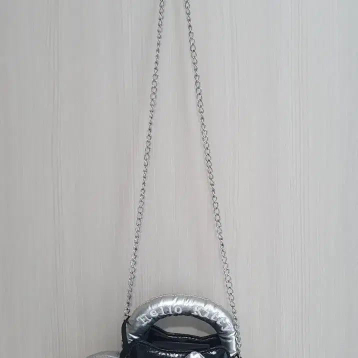 [BUNJANG] Hello Kitty Mini Tote Bag &amp; Crossbody Bag (Black) / 키티 미니 토트백 &amp; 크로스백 (블랙)
