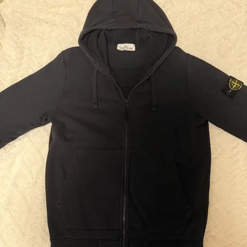[SOLD OUT] 스톤 후드집업