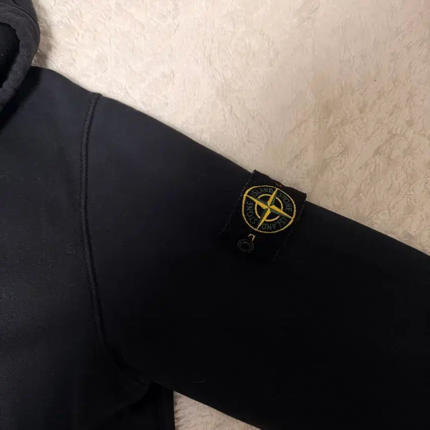 [SOLD OUT] 스톤 후드집업