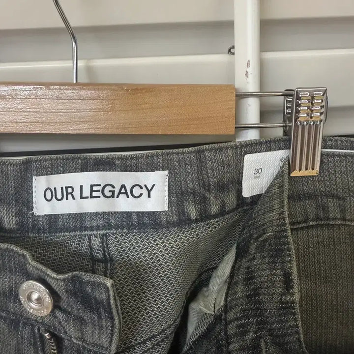 [SOLD OUT] 아워레가시 써드 컷 에쉬 더스트 체인 트윌 데님팬츠30사이즈