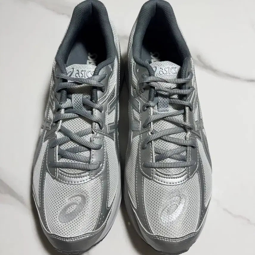 [BUNJANG] Asics Jog 100 S (2E) Glacier Grey Sneakers / 아식스 조그 100 S (2E) - 글래시어 그레이:퓨어 실버 / 120