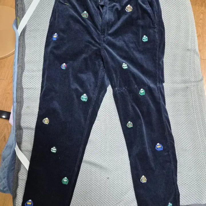 [BUNJANG] Polo Ralph Lauren Navy Corduroy Embroidered Pants / 폴로 랄프로렌 네이비 코듀로이 자수 바지 ( 34 )