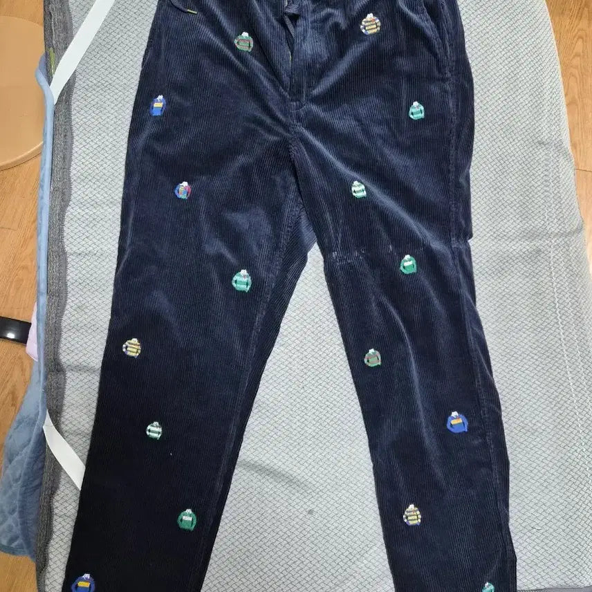 [BUNJANG] Polo Ralph Lauren Navy Corduroy Embroidered Pants / 폴로 랄프로렌 네이비 코듀로이 자수 바지 ( 34 )