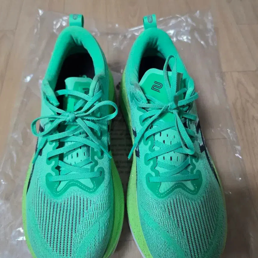 [SOLD OUT] 슈퍼블라스트 2 280사이즈 판매합니다.