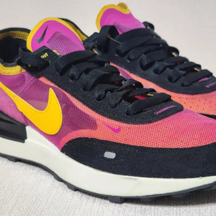 [BUNJANG] Nike Waffle One DC2593-600 Pink/Yellow Sneakers / 나이키 와플 원 DC2593-600 핑크/옐로우 250mm 상태좋음