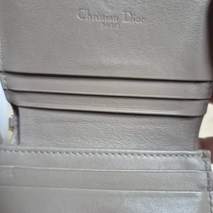 [BUNJANG] Dior Lady Dior Lotus Wallet / 디올 레이디 디올 로투스 반지갑