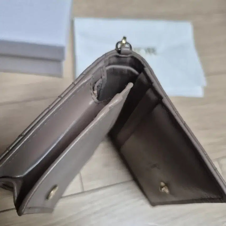 [BUNJANG] Dior Lady Dior Lotus Wallet / 디올 레이디 디올 로투스 반지갑