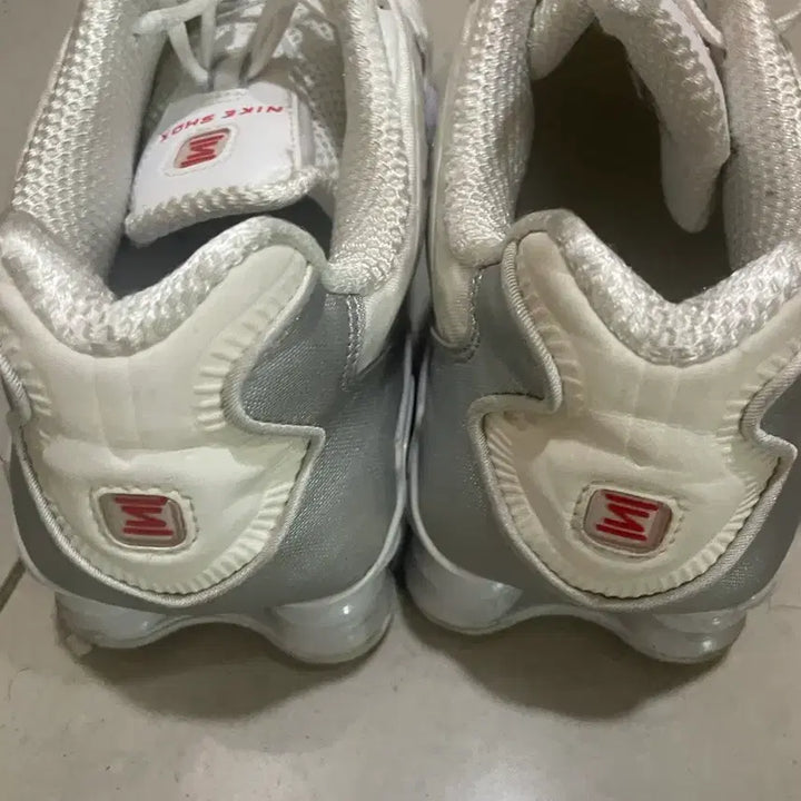 [BUNJANG] Nike Shox TL Metallic Silver Sneakers / 나이키 샥스 TL 메탈릭 실버