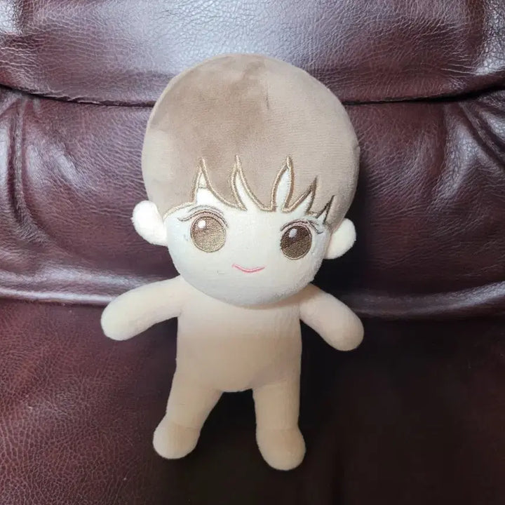 [BUNJANG] Park Jihoon 25cm Doll / 박지훈 인형 25cm