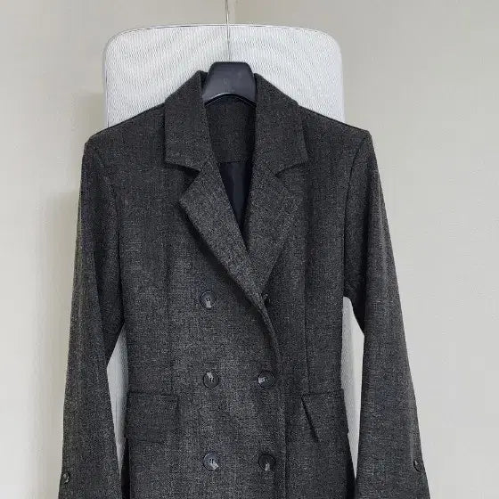 [BUNJANG] Double-Button Long Jacket / 고급스럽고 슬림핏으로 떨어지는 더블버튼 롱자켓