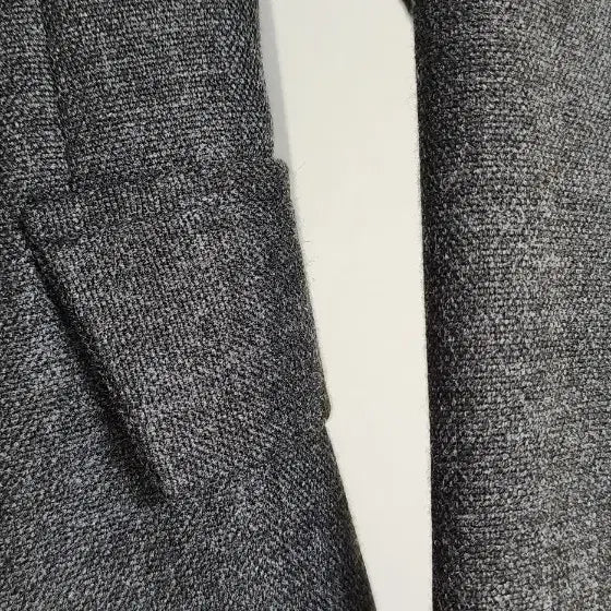 [BUNJANG] Double-Button Long Jacket / 고급스럽고 슬림핏으로 떨어지는 더블버튼 롱자켓