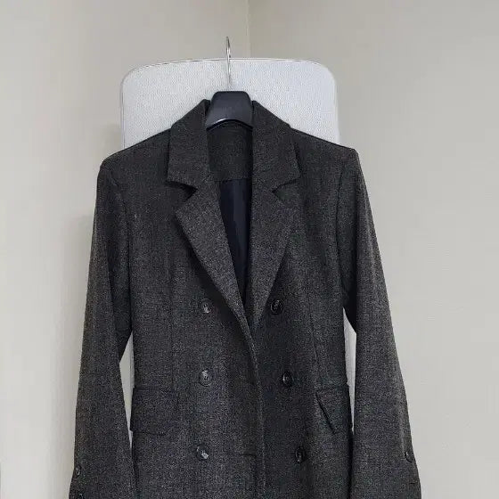 [BUNJANG] Double-Button Long Jacket / 고급스럽고 슬림핏으로 떨어지는 더블버튼 롱자켓