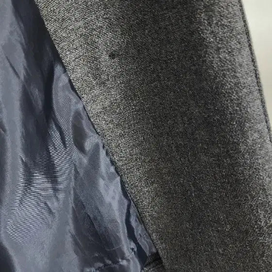 [BUNJANG] Double-Button Long Jacket / 고급스럽고 슬림핏으로 떨어지는 더블버튼 롱자켓
