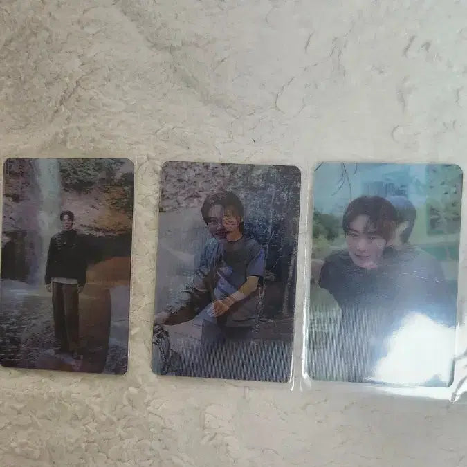[BUNJANG] Byeon Woo-seok Discovery Myeongdong Hologram Photocard / 변우석 디스커버리명동 홀로그램포토카드 드곤