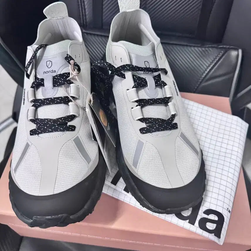 [BUNJANG] Noda 001/A Cinder Sneakers 265mm / 노다 001/A 신더 265MM