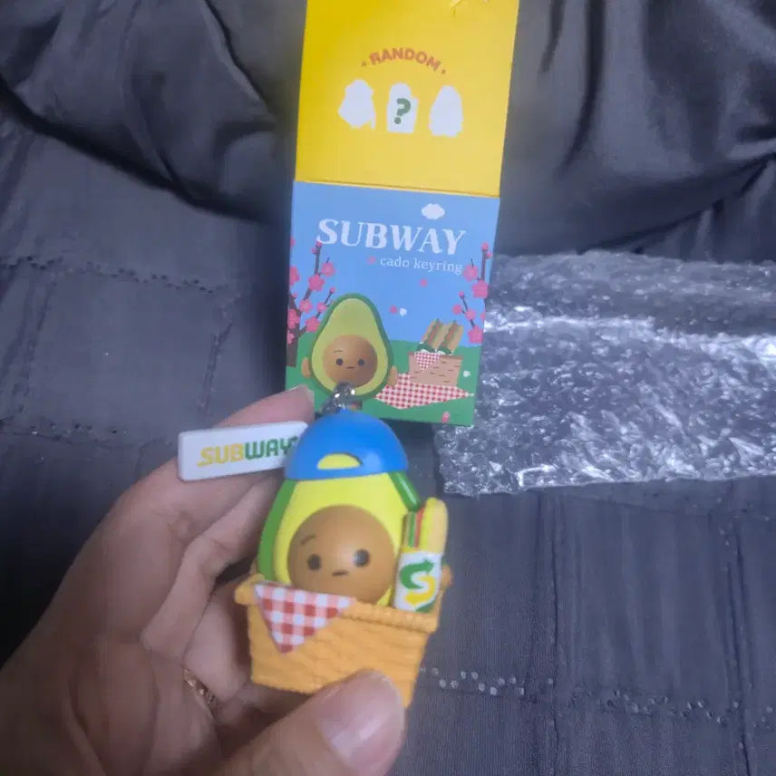 [BUNJANG] Subway Avocado Keyring / subway 써브웨이 아보카도키링 2개 있어요^^