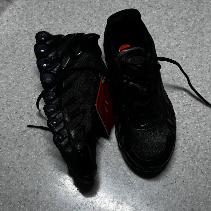 [BUNJANG] Nike Air Max DN8 Black / 나이키 에어맥스 DN8 블랙