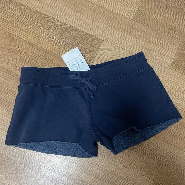 [SOLD OUT] 브랜디멜빌 네이비 반바지 숏팬츠 스웻팬츠