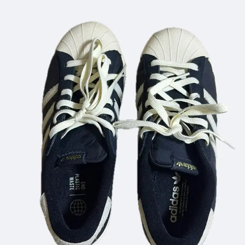 [BUNJANG] Adidas Superstar 82 Black/White Sneakers / 아디다스 슈퍼스타 82 블랙/화이트