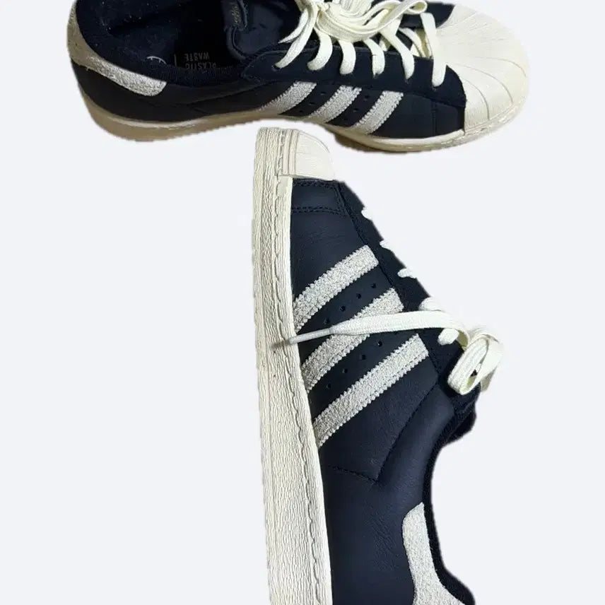 [BUNJANG] Adidas Superstar 82 Black/White Sneakers / 아디다스 슈퍼스타 82 블랙/화이트