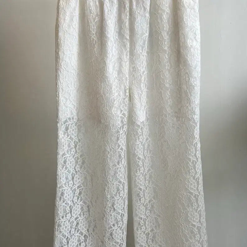 [BUNJANG] Mardi Mercredi Lace Slacks Pants / 마르크 메크리디 레이스 바지(정품)2025