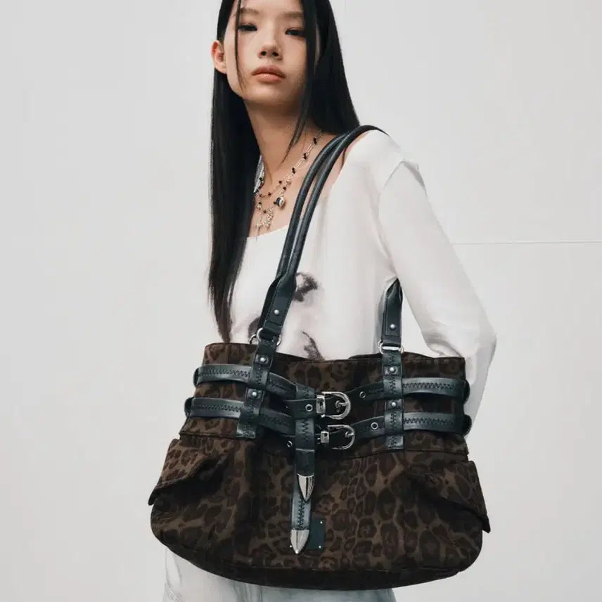 [BUNJANG] Square Line Neckline Leopard Bag / 스퀘어라인 넥시 레오파드
