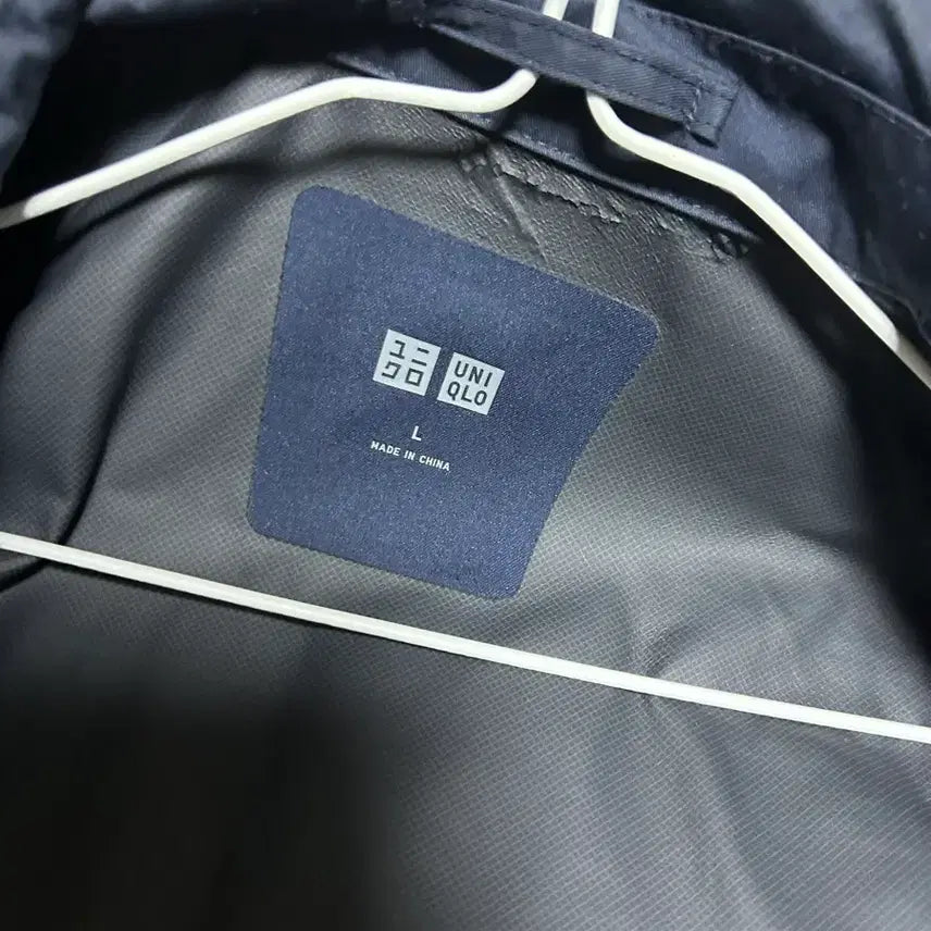 [BUNJANG] Uniqlo Navy Rain Trench Coat (L) / 유니클로 네이비 레인 트렌치 코트 L사이즈