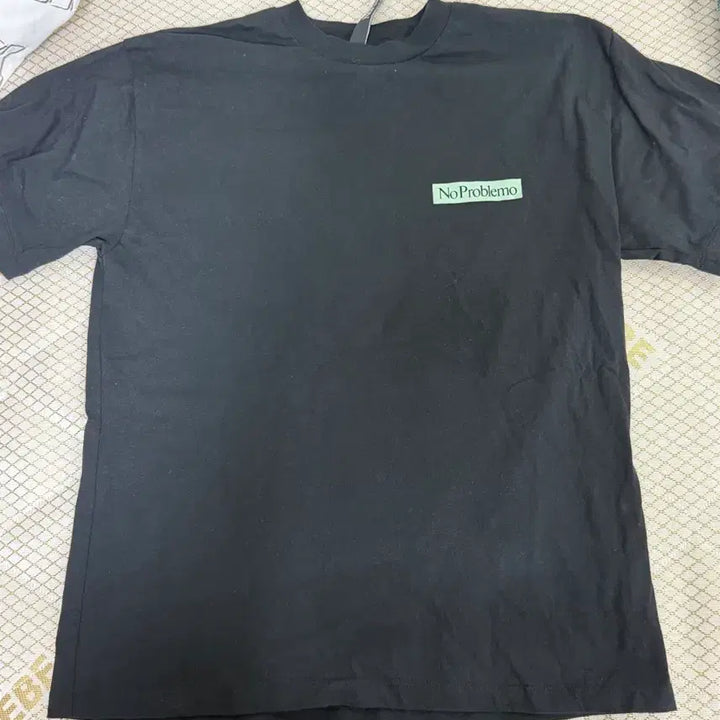 [BUNJANG] No Problem Crewneck Short-Sleeve T-Shirt Size M / 노프라블레모 반팔 M
