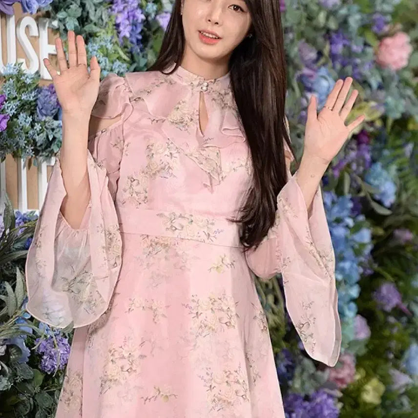 [BUNJANG] Not Your Rose Belle Frill Dress / 낫유어로즈 벨 프릴 원피스