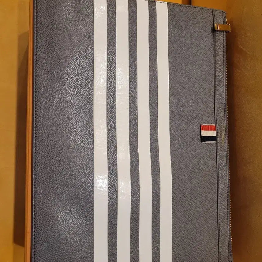 [BUNJANG] Thom Browne Clutch Bag / 톰브라운 클러치백