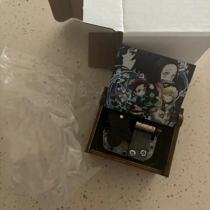 [BUNJANG] Demon Slayer Music Box (Sealed) / 귀멸의 칼날 오르골 미개봉