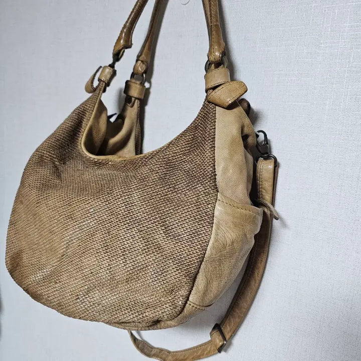 [BUNJANG] Italian Calfskin Leather Tote Shoulder Bag / 카프스킨 레더백(토드백겸 숄더백)이태리제