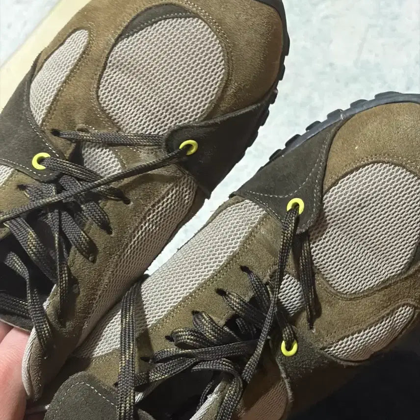 [BUNJANG] Negative Three Asymmetry Sneakers Khaki Brown 280 / 네거티브쓰리Asymmetry Sneakers_Khaki Brown 280