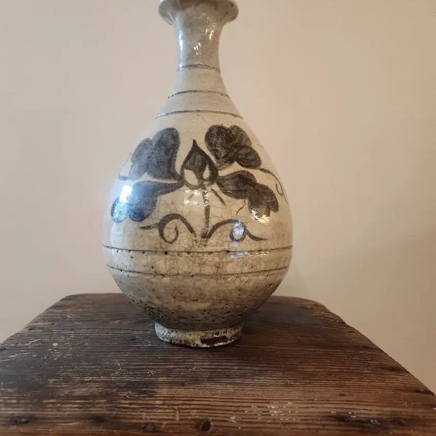 [BUNJANG] Celadon Porcelain Iron-Painted Ewer - Hakbong-ri Kiln Style / 분청사기 철화문 주병 - 계룡산 가마의 숨결과 시간의 미학