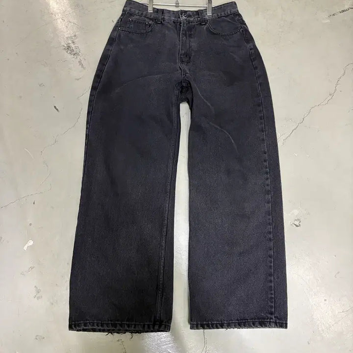 [BUNJANG] Vintage Wide Straight Denim Pants M / 만원샵 빈티지 와이드 스트레이트 데님 팬츠 M
