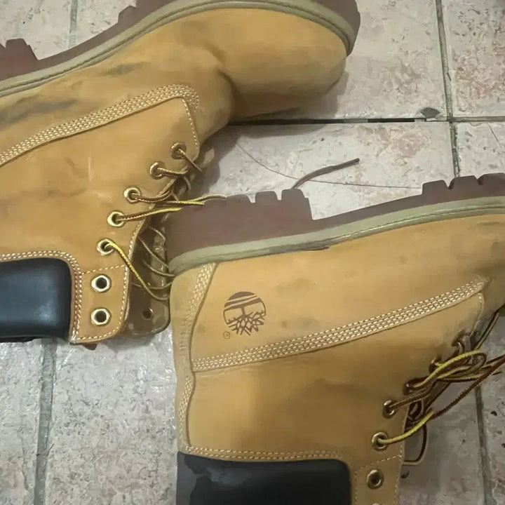 [BUNJANG] Timberland Yellow 6-Inch Work Boots Size 285 / 팀버랜드 옐로우 6인치 워커 부츠 285