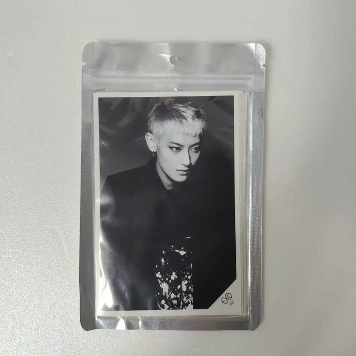[BUNJANG] EXO Overdose Era Photo Set + Concert Mesh Tank Top / [미개봉] 엑소 EXO 2014 중독 인화사진 세트+콘서트 메쉬 민소매