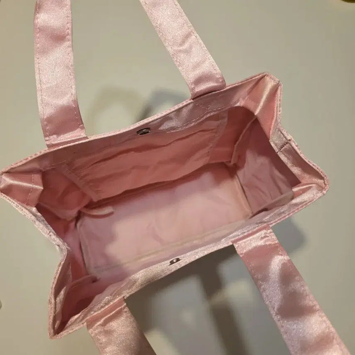 [BUNJANG] Sanrio Hello Kitty Charmmy Kitty Tote Bag / 산리오 헬로키티 챠미키티 토트백 가방(미사용)