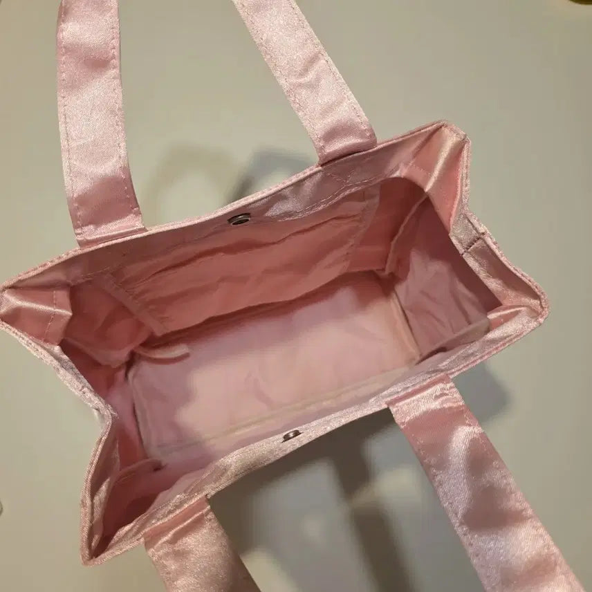 [BUNJANG] Sanrio Hello Kitty Charmmy Kitty Tote Bag / 산리오 헬로키티 챠미키티 토트백 가방(미사용)