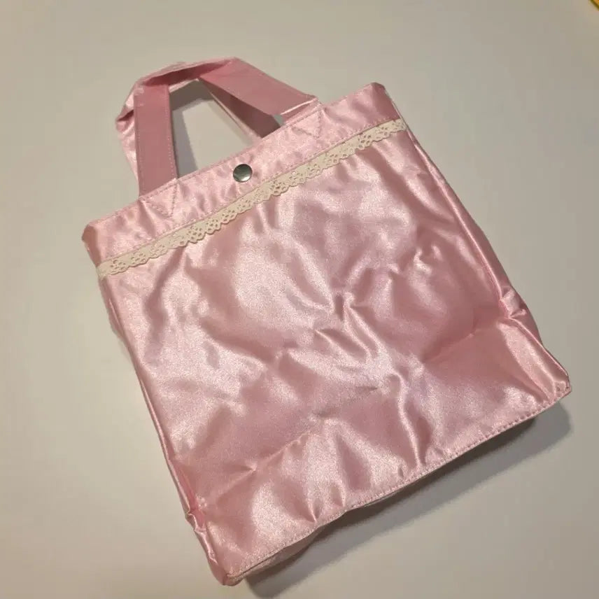 [BUNJANG] Sanrio Hello Kitty Charmmy Kitty Tote Bag / 산리오 헬로키티 챠미키티 토트백 가방(미사용)