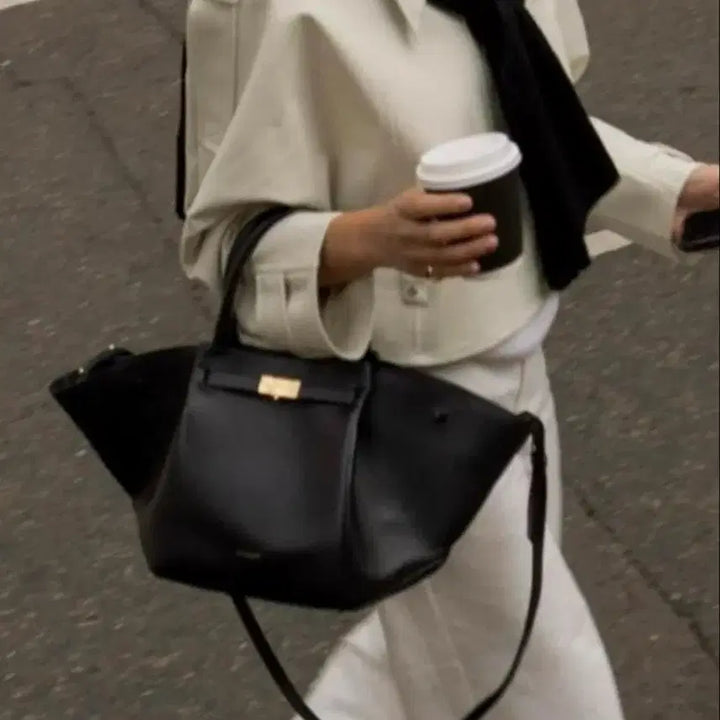 [BUNJANG] DEMELLIER LONDON Black Leather Tote Bag / 드멜리어 블랙 토트백