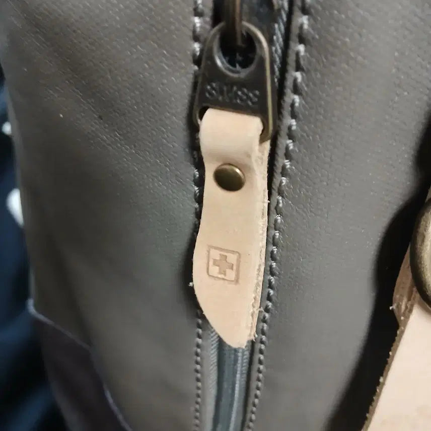 [BUNJANG] Swiss Military Style Canvas Backpack / 스위스 밀리터리 감성 백팩 (Swiss Military 스타일)